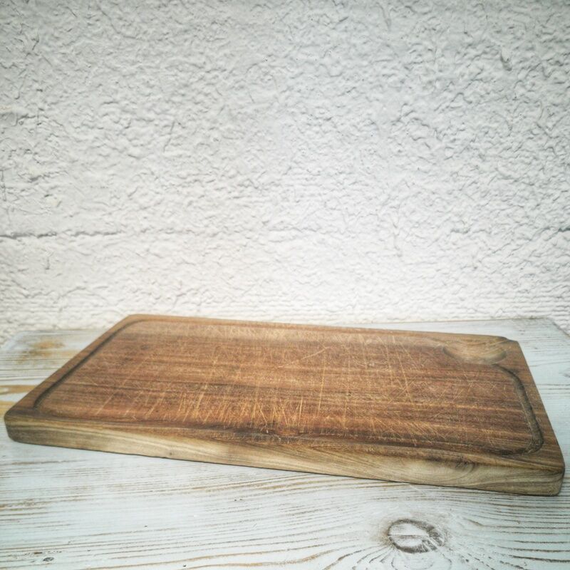 Wooden cutting board