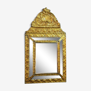 Miroir à parecloses Napoléon III en cuivre doré - 58x38cm