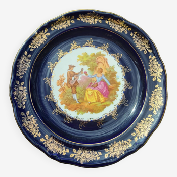 Decorative plate in Limoges porcelain (castel)