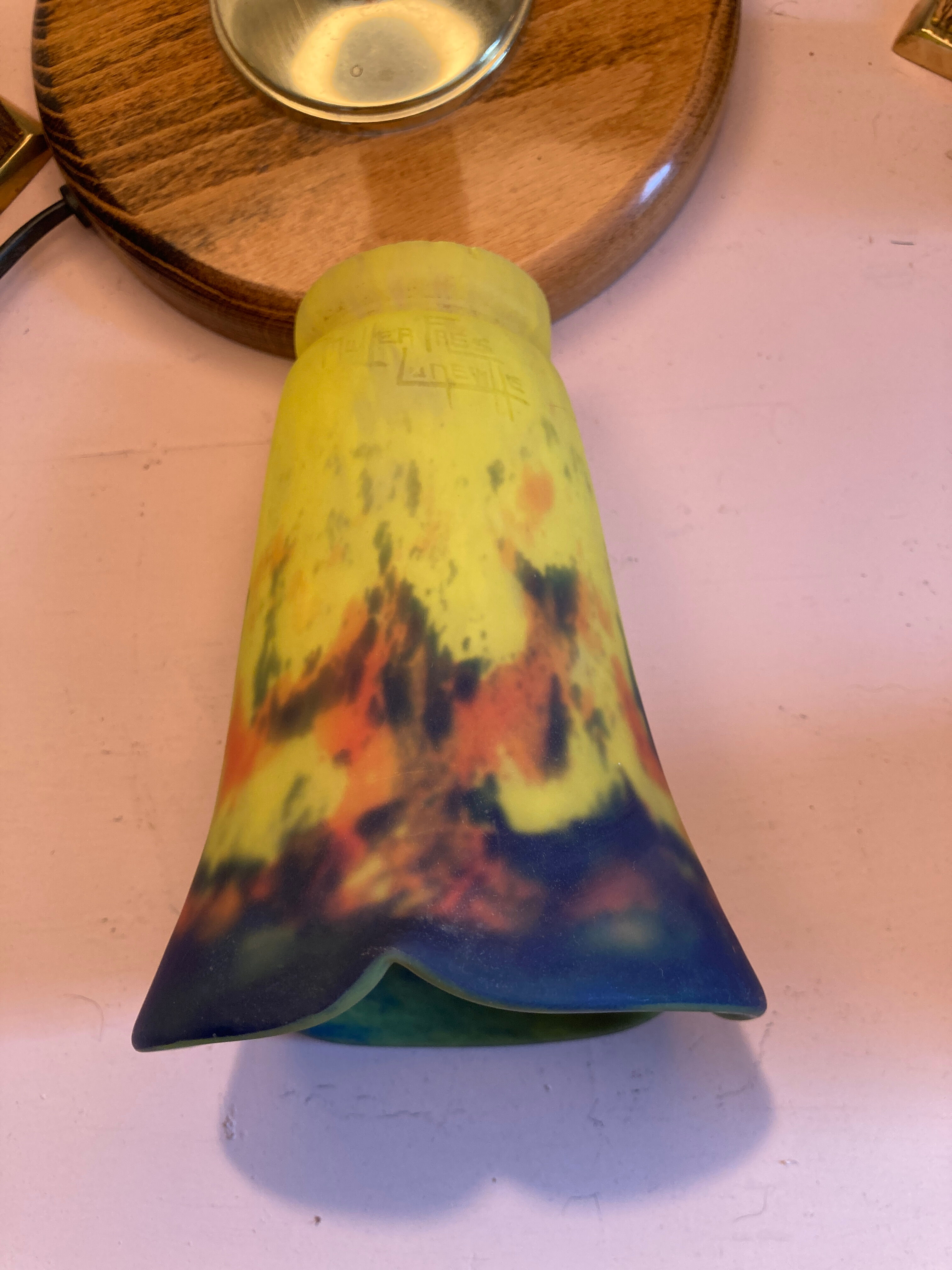 Tulip art deco by Muller Brother Lunéville