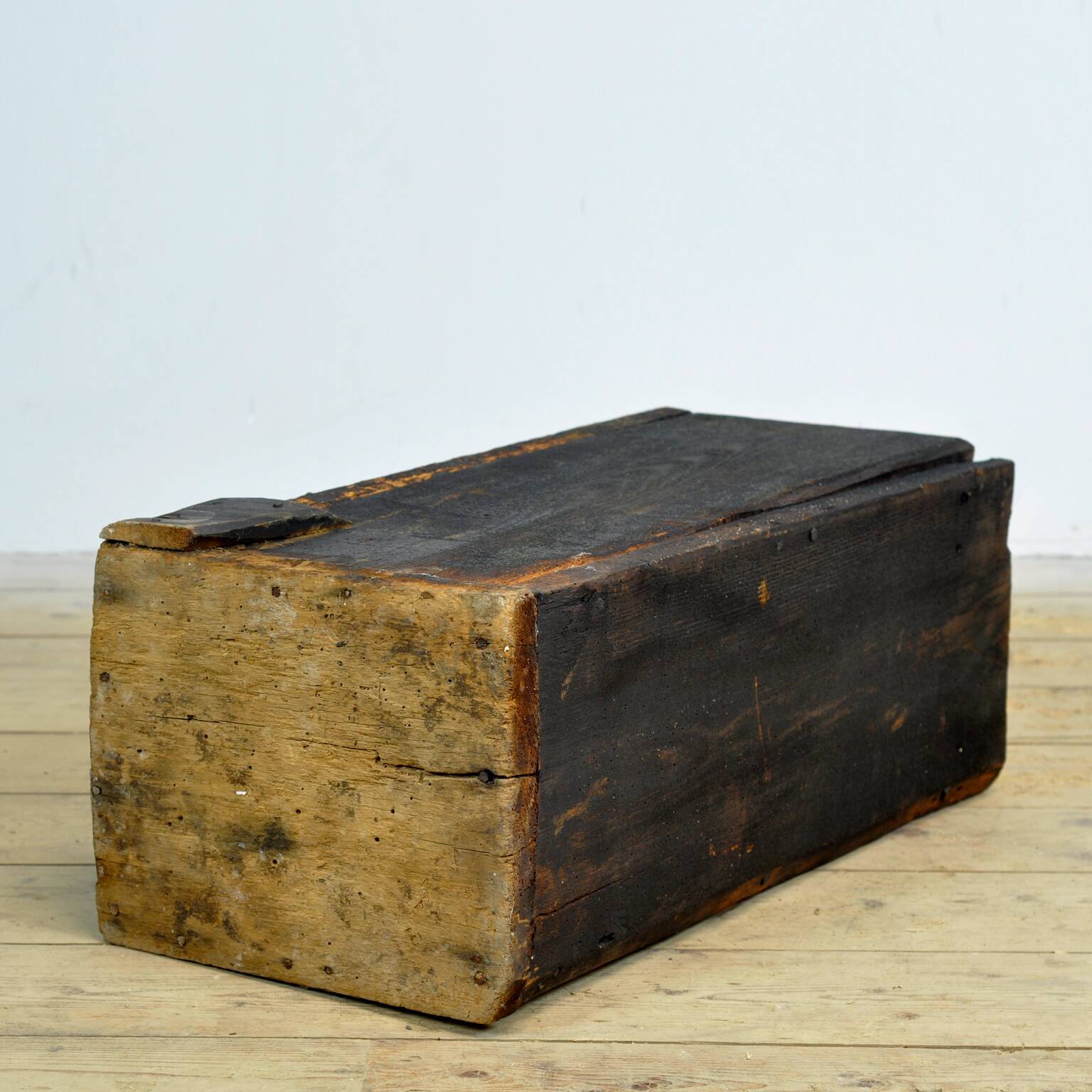 Primitive storage barrel/umbrella stand, circa 1900