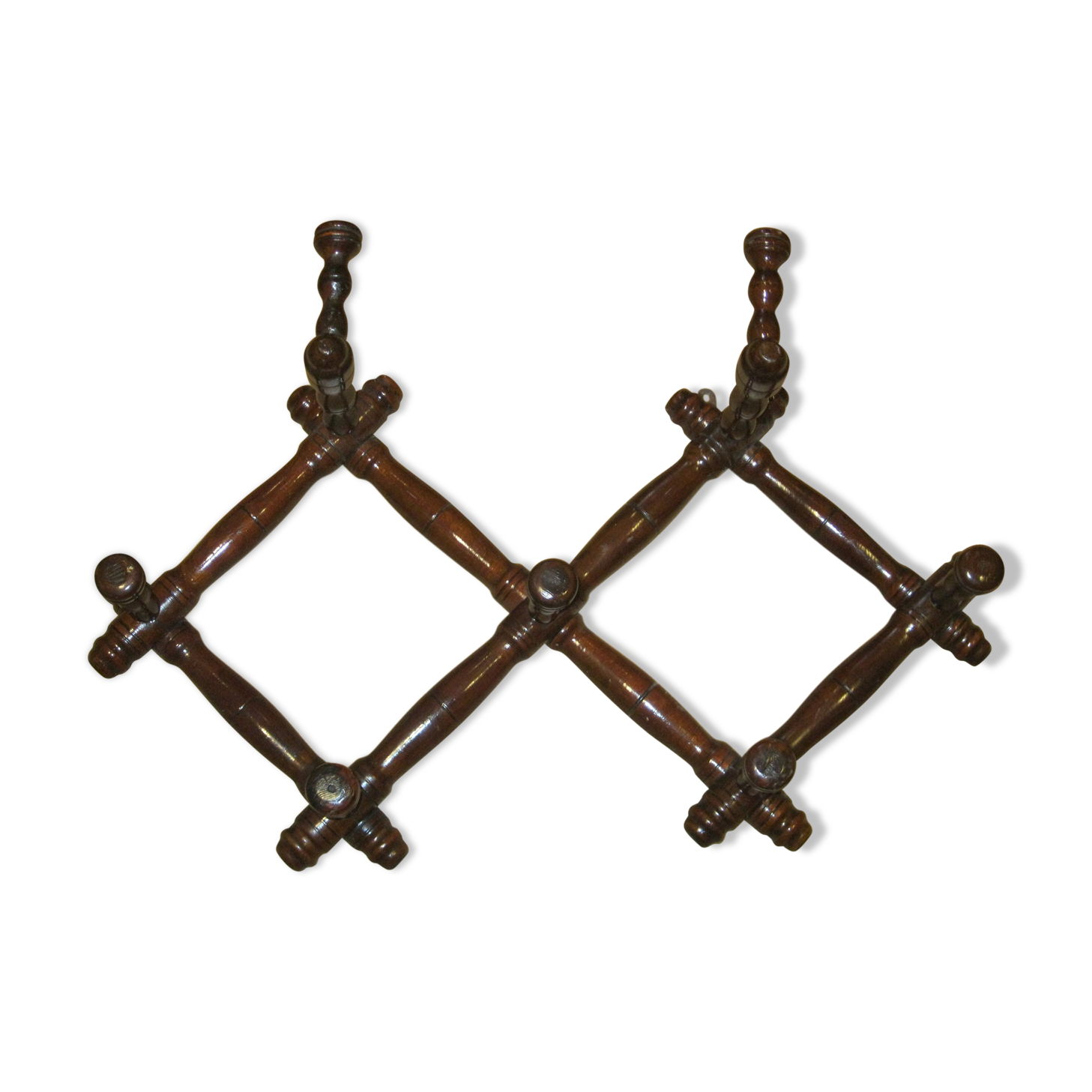 Vintage wall rack with braces