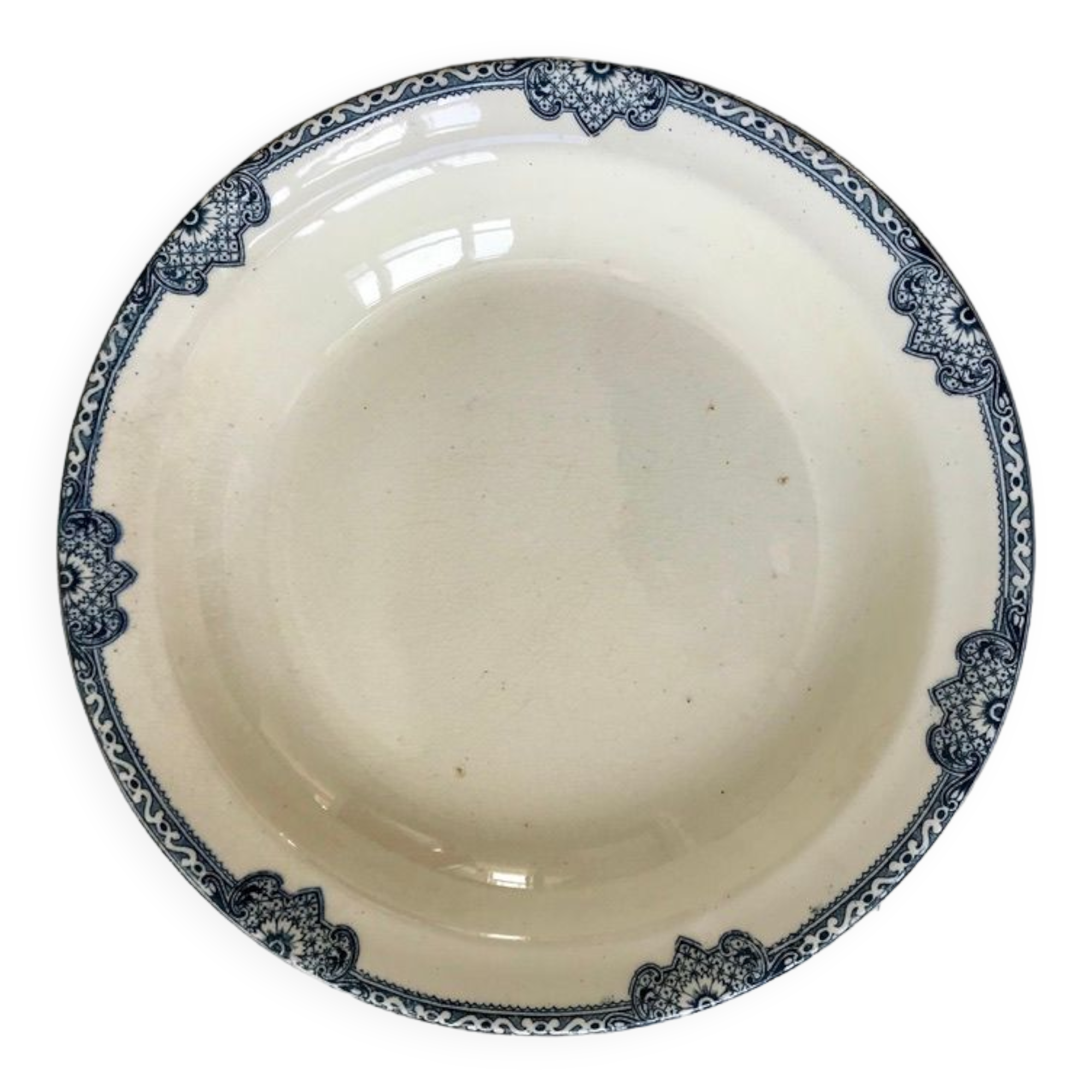 Salad bowl / hollow dish terre de fer salins model jumièges late nineteenth