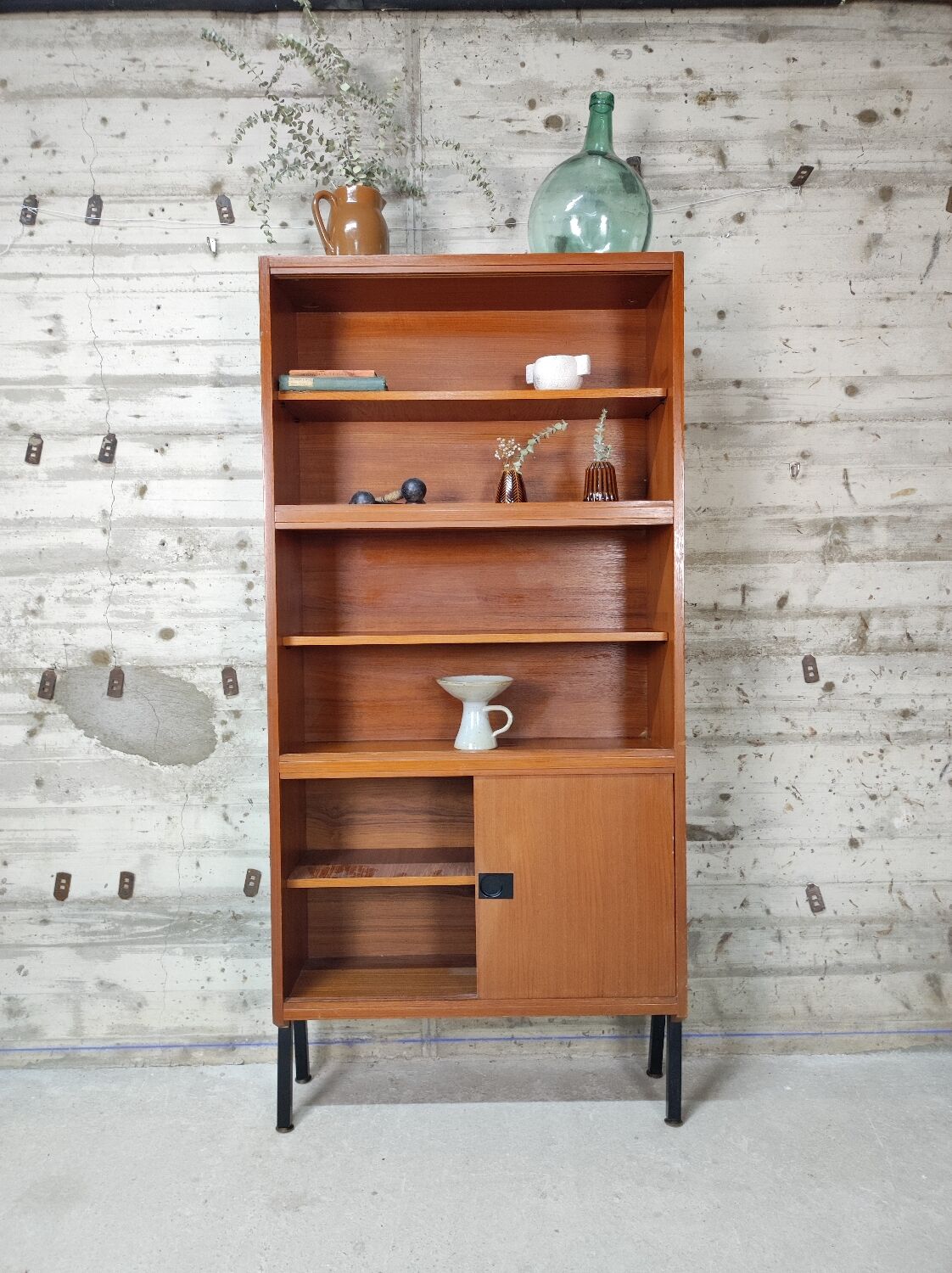 Bibliothèque vintage
