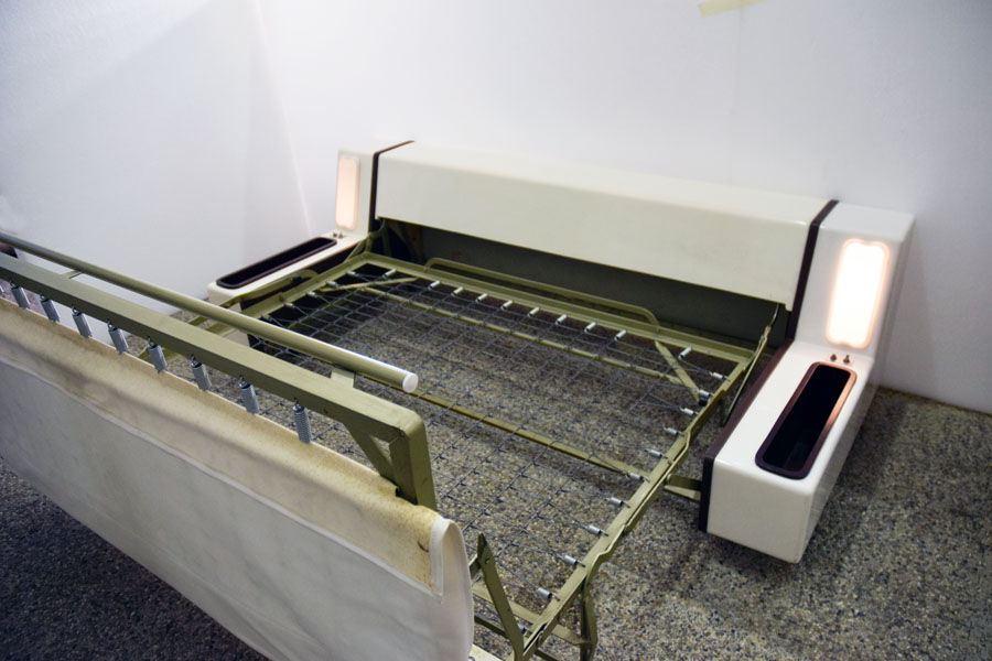 Rare space age sofa bed ‘Tortuga’ in fiberglass with lighting