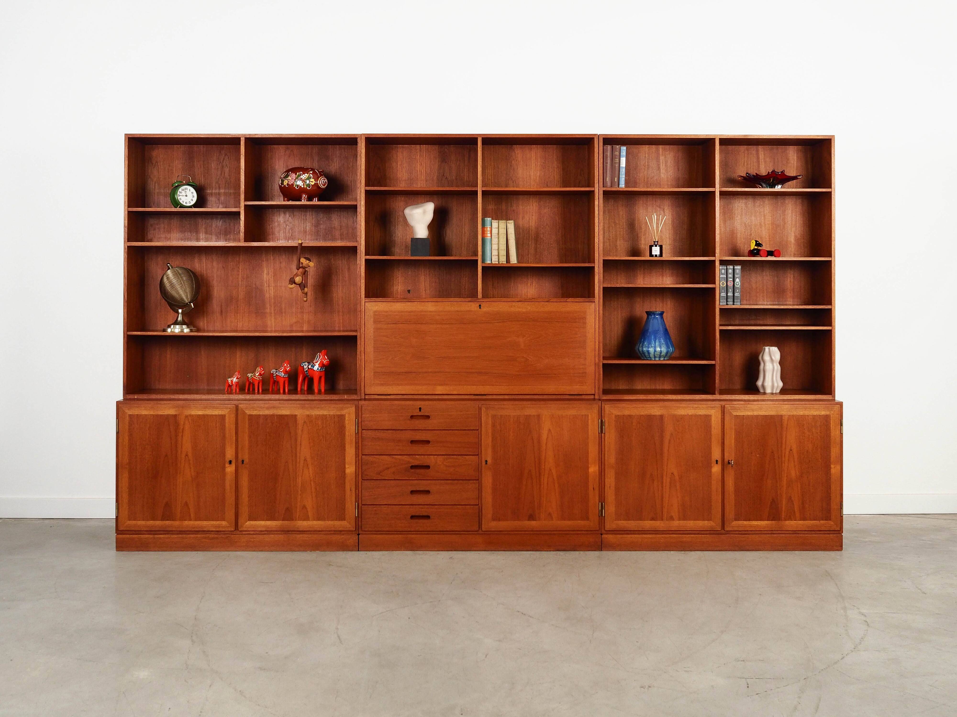 Set of teak bookcases, Danish design, 1970s, designer: Kai Winding