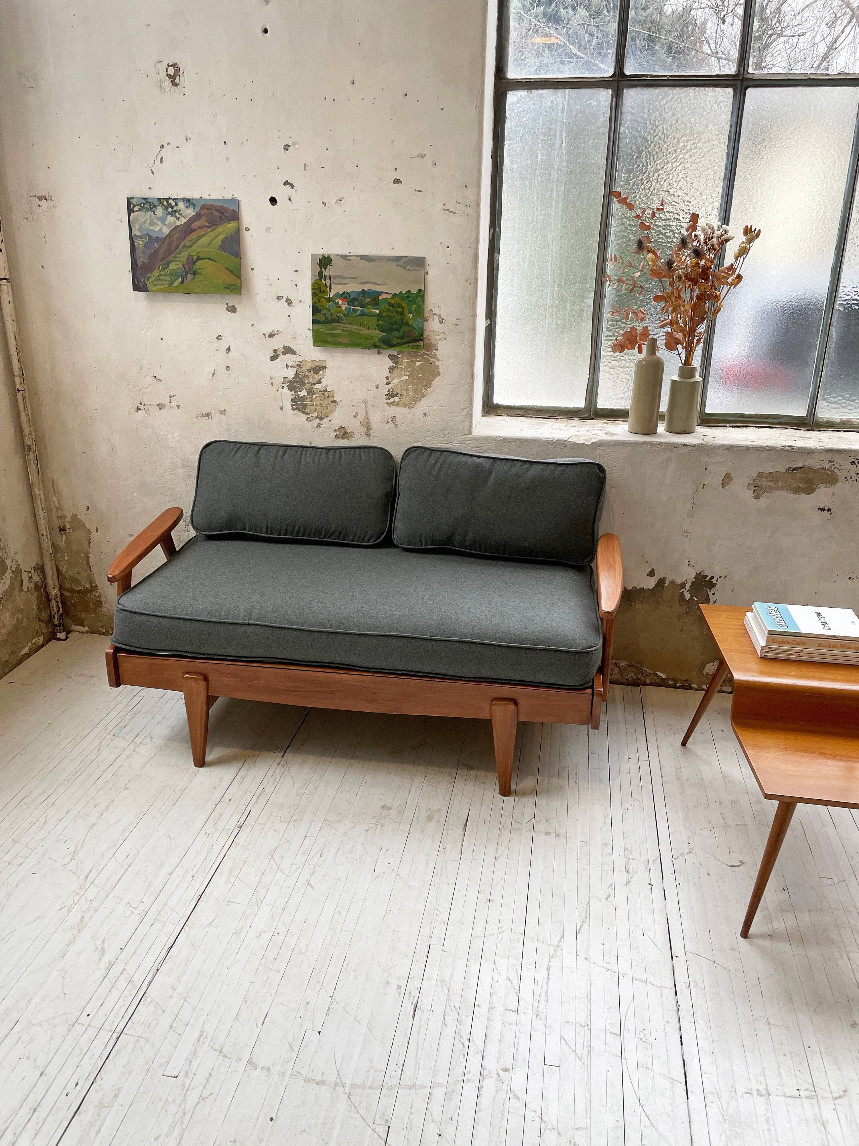 Daybed expandable Scandinavian 2-seater bench