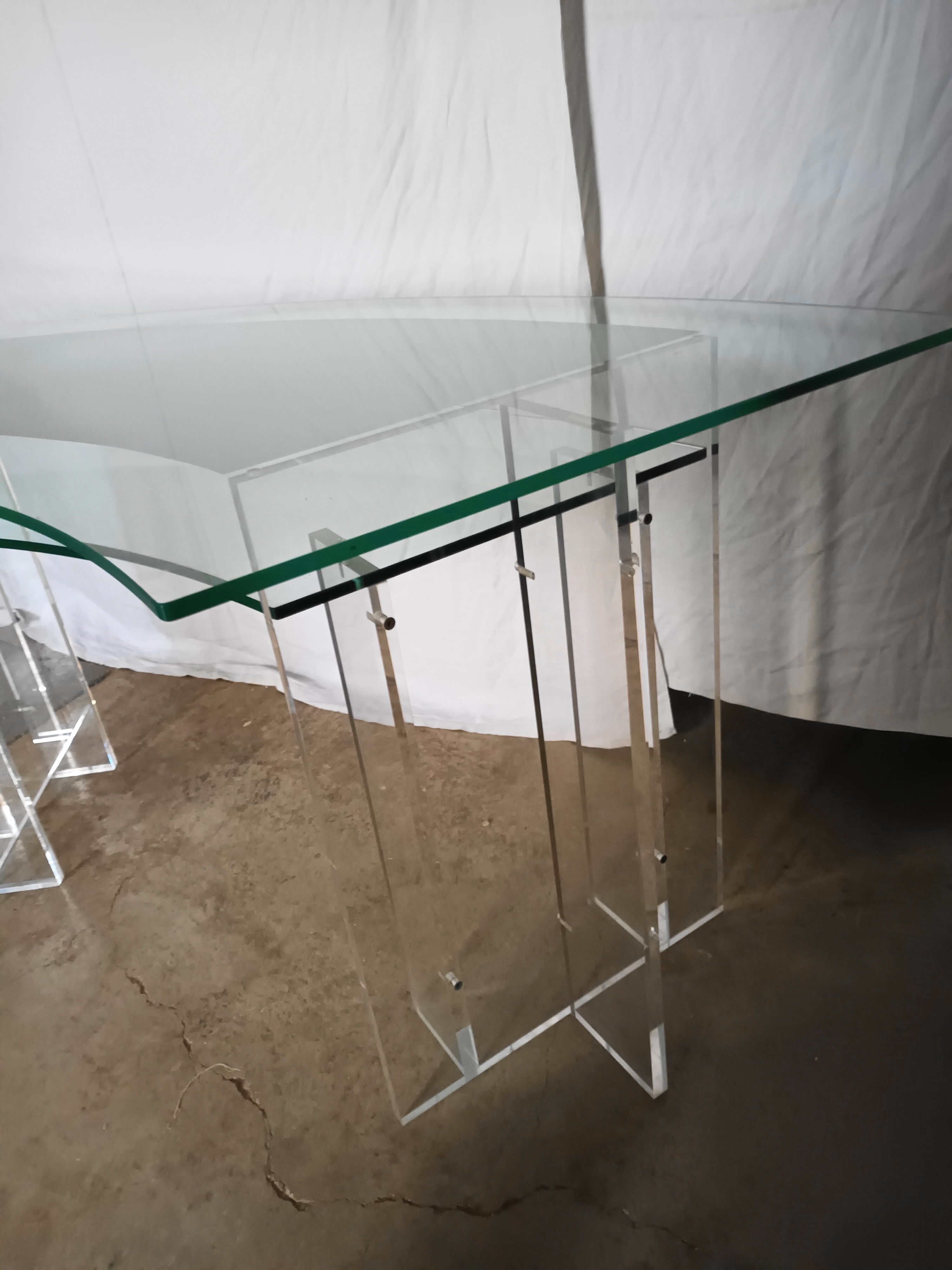 Office of the series "Les Invisibles du Marais" of the 80s