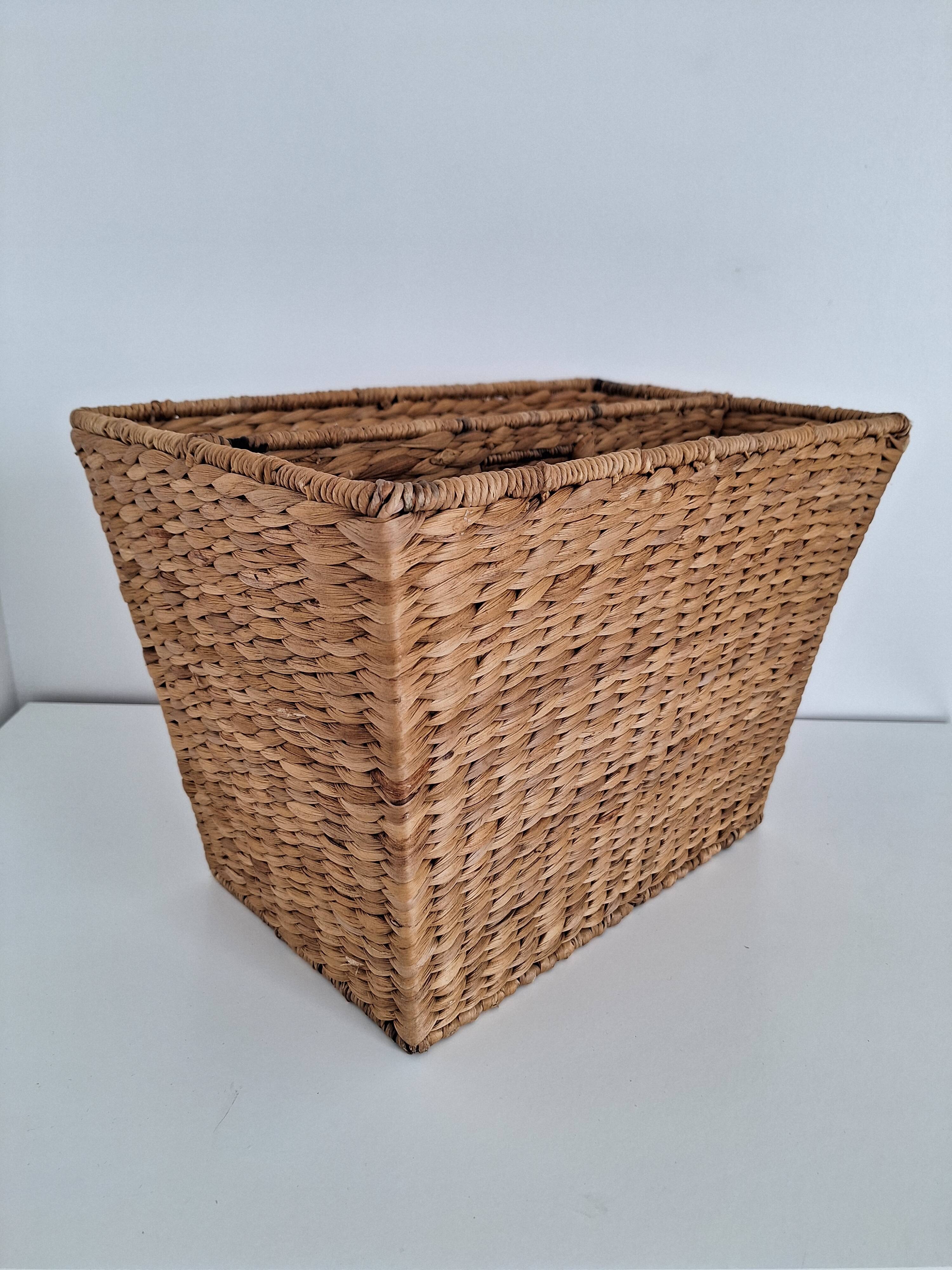 Rush magazine holders