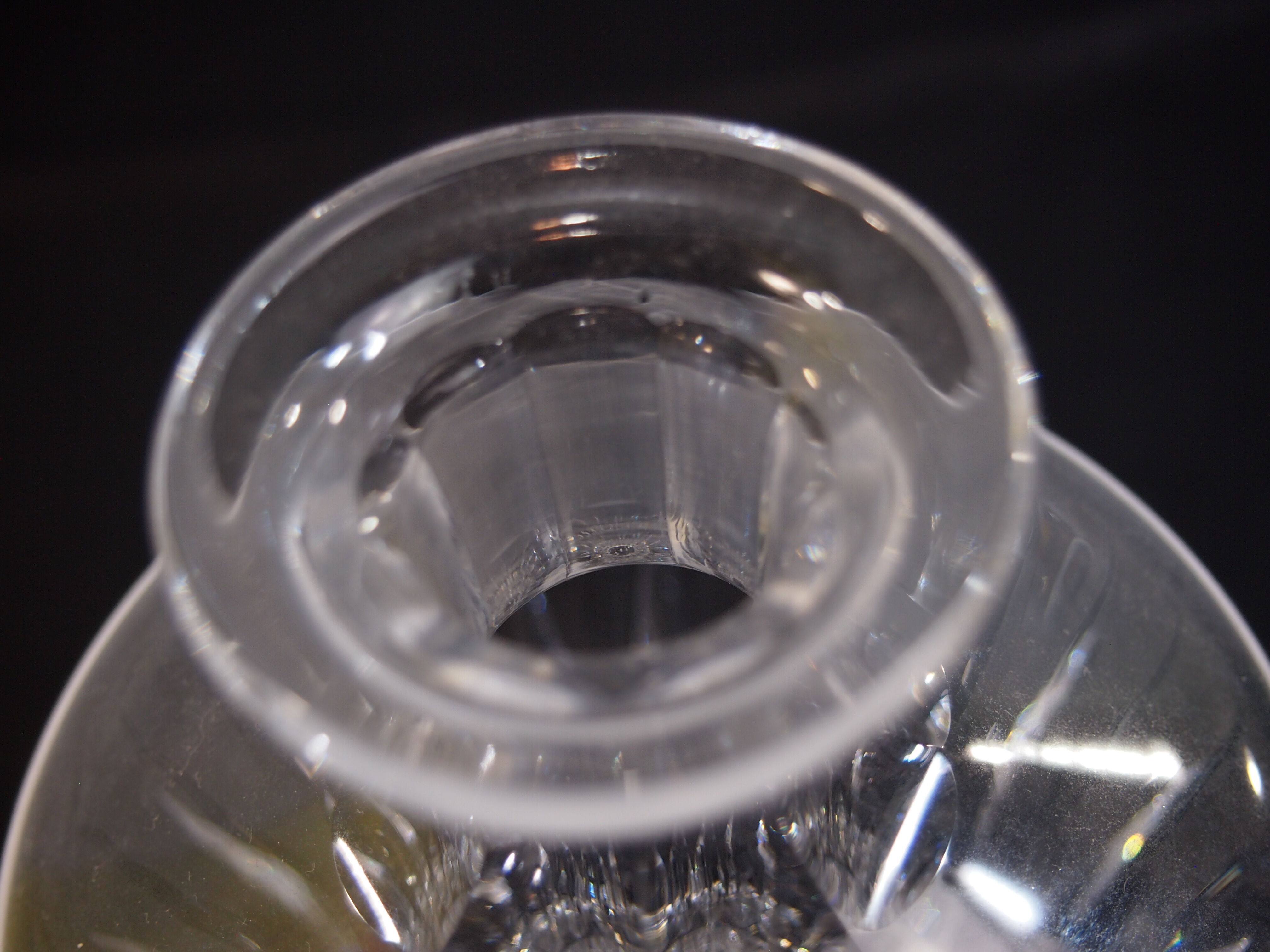 Ancient carafe with its cut crystal bouchon