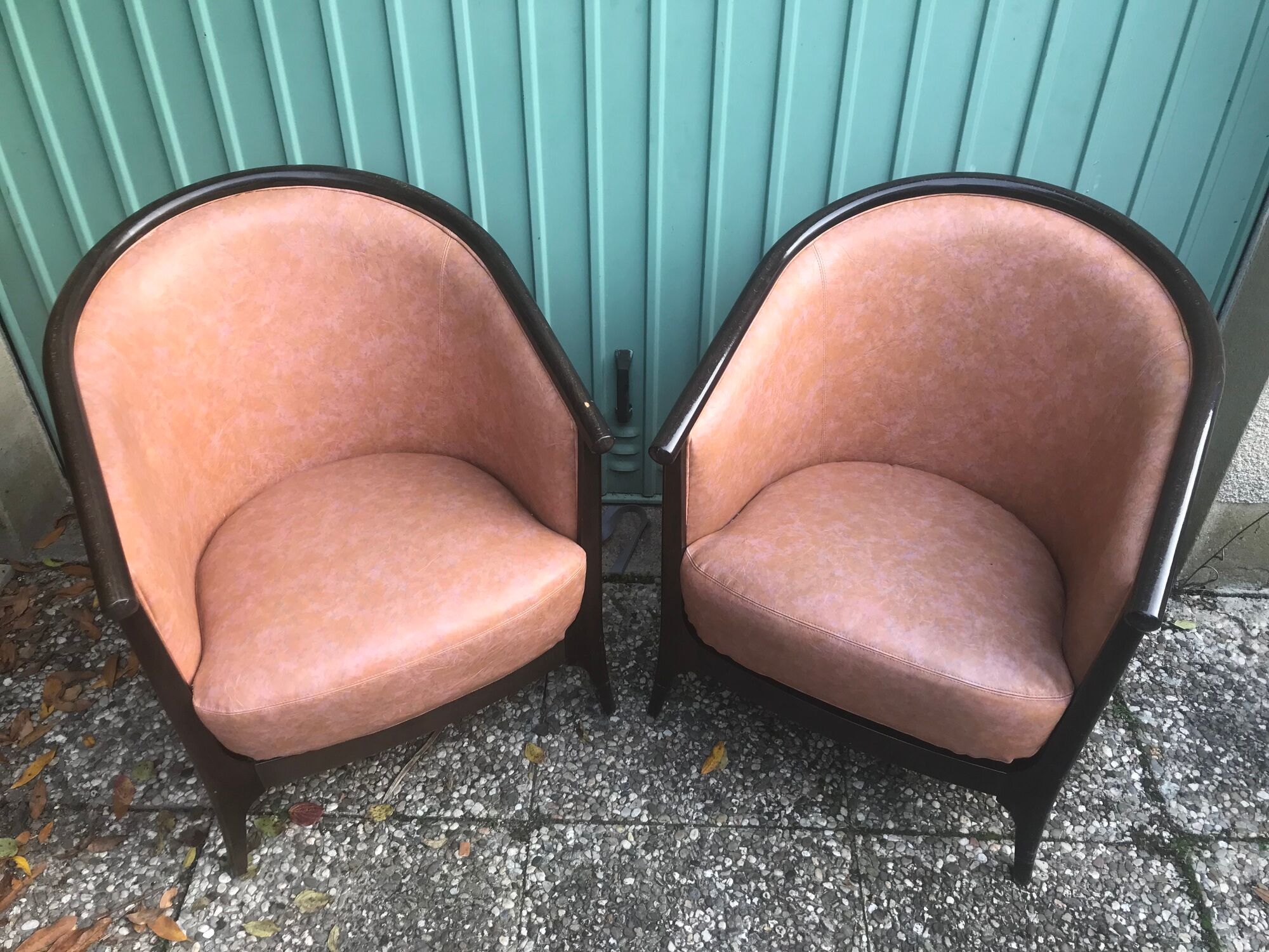 Lot of 2 armchairs and a sofa from Baumann in black wood and marble rose leather