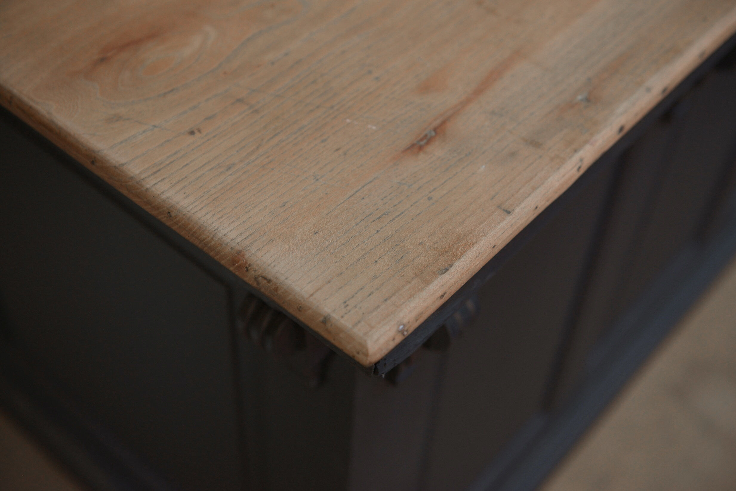 Comptoir with commercial drawers 1930