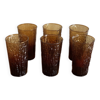 6 orangeade glasses with tree bark
