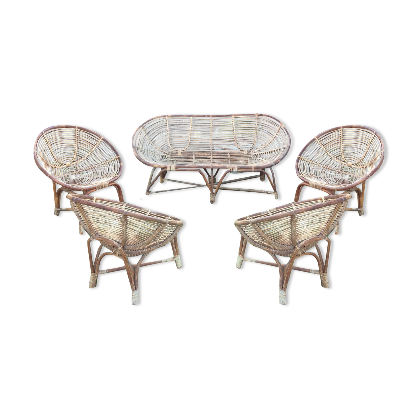 Set of 4 armchairs and 1 vintage rattan bench (5 pieces) inseparable.