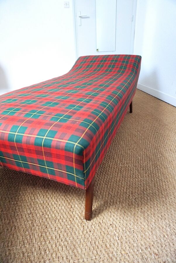 Vintage daybed  50 plaid