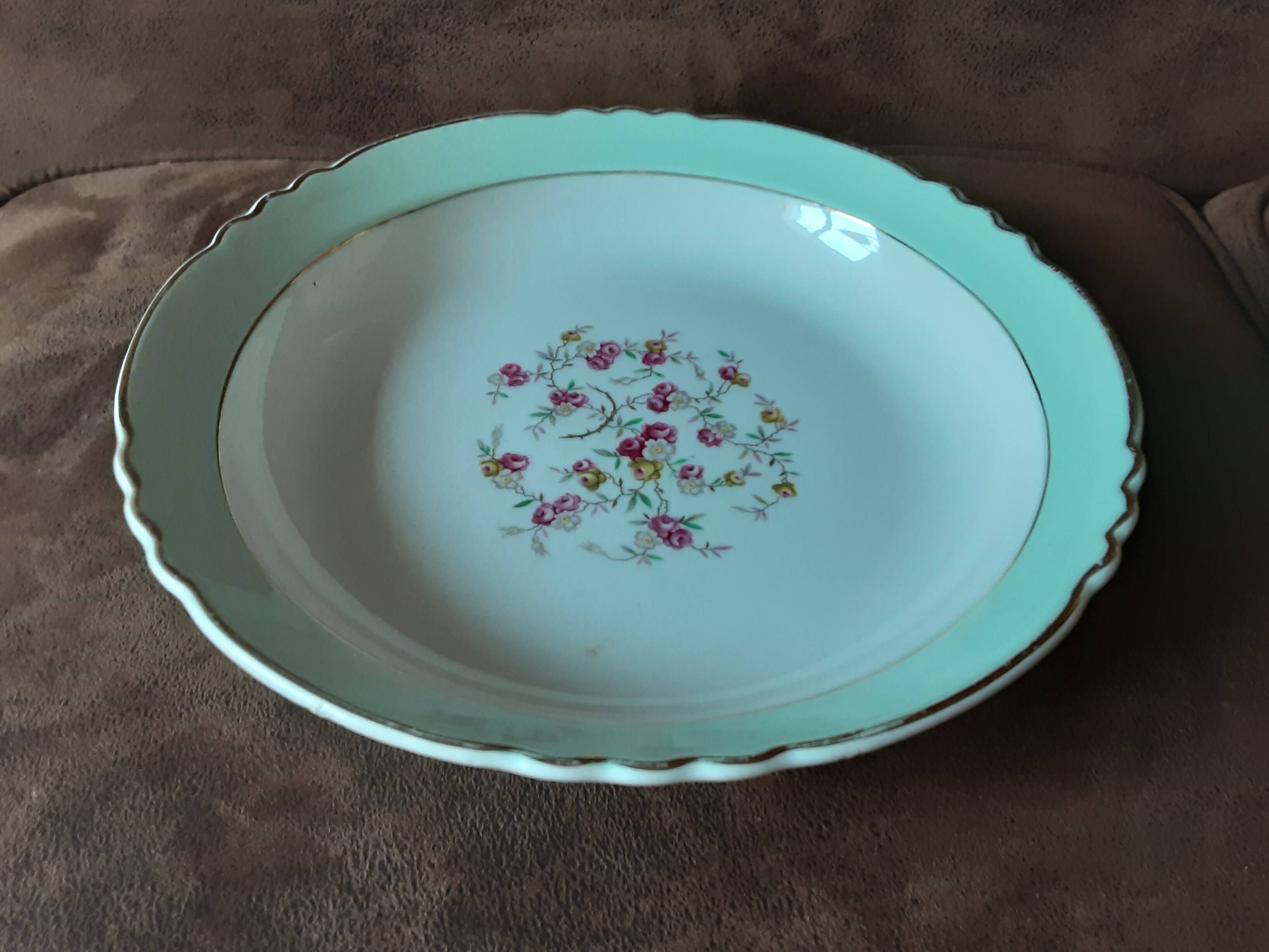 Moulin des loups and Hamage salad bowl.