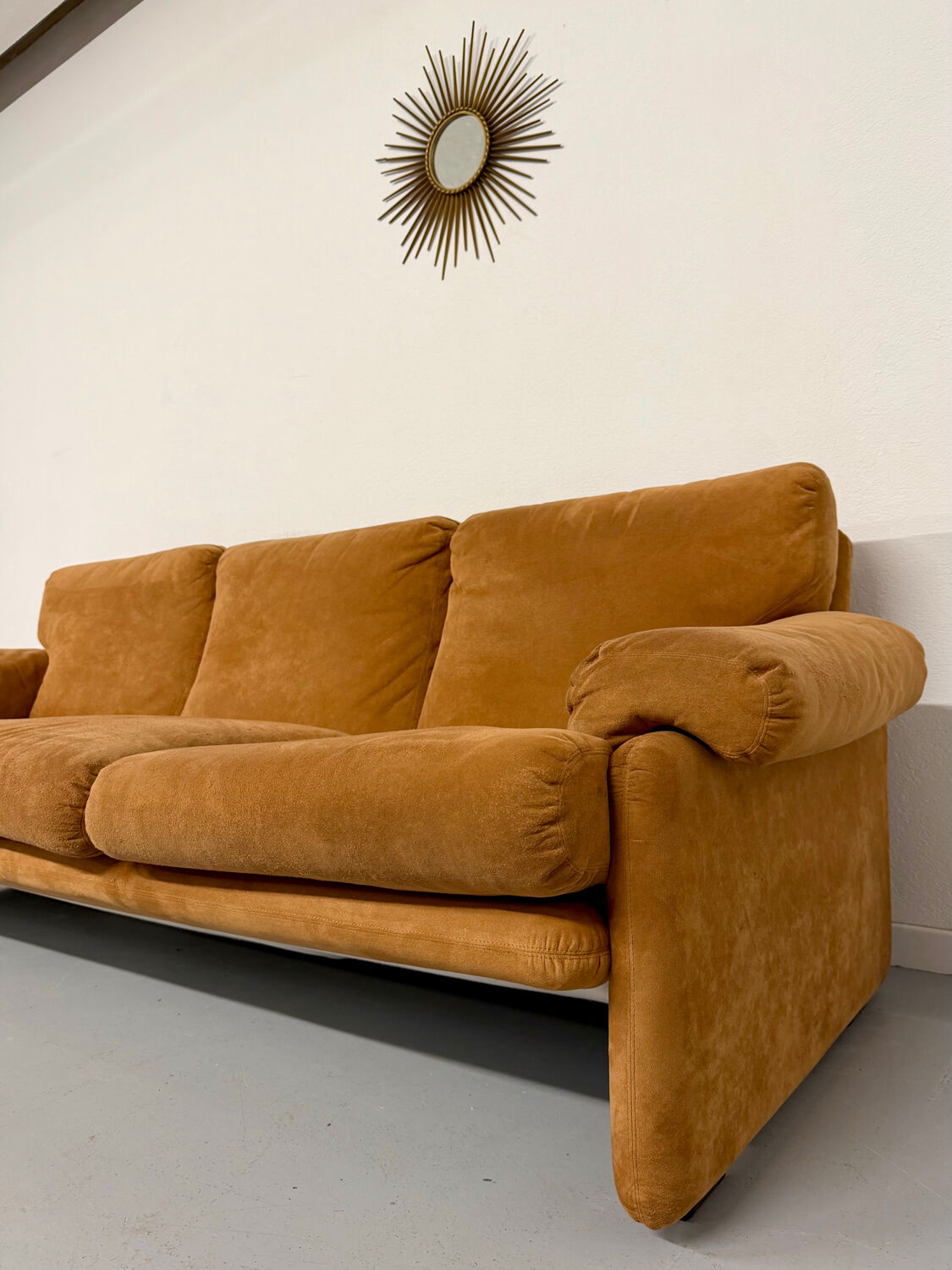 Three-seater alcantara canapé design by Tobia Scarpa for BB ITALIA vintage.