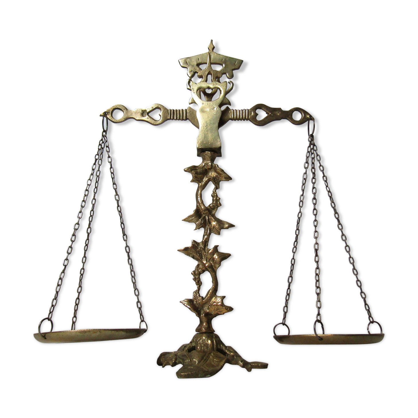 Vintage brass apothecary scale