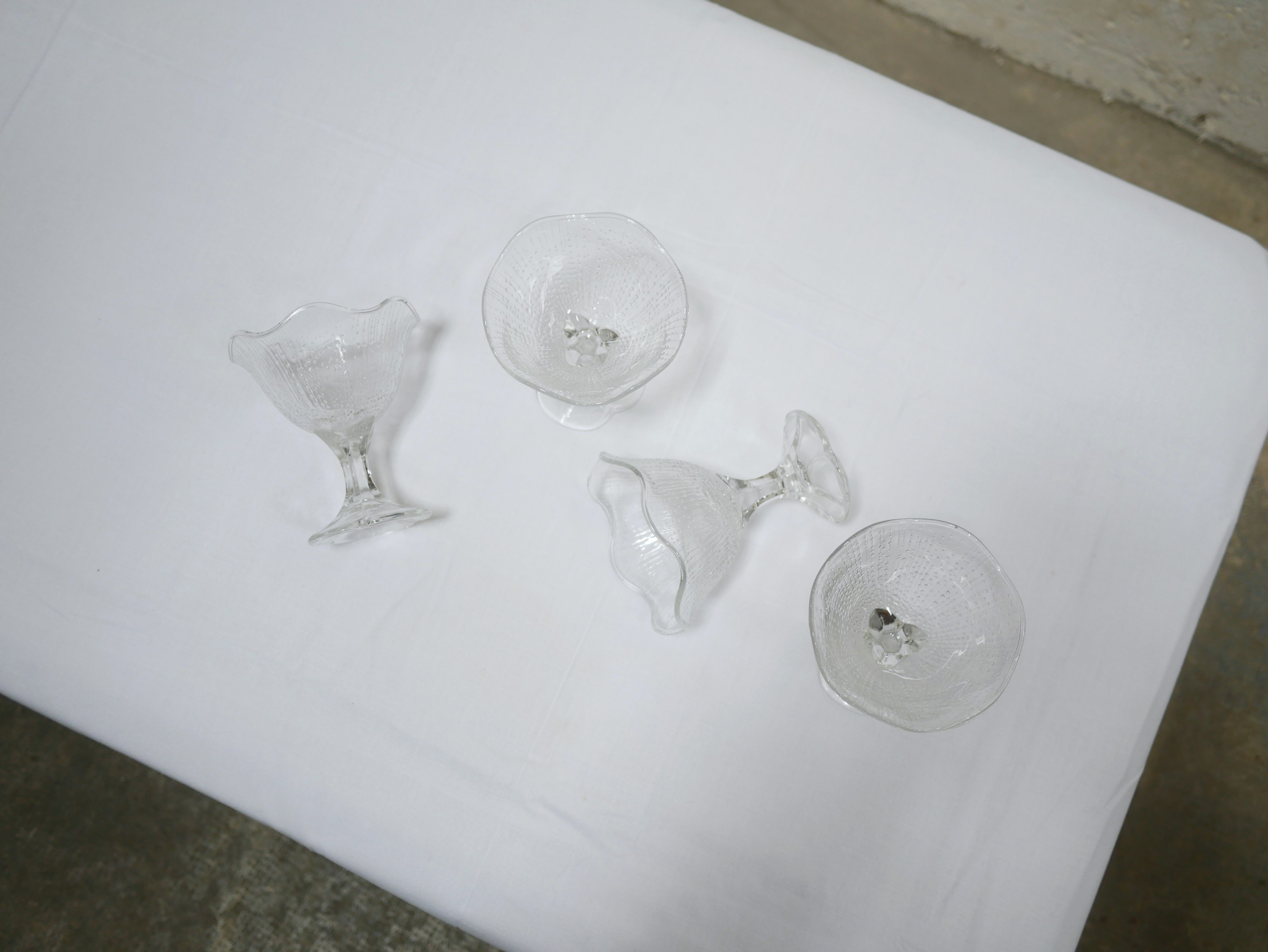 Set of 4 vintage ice cups