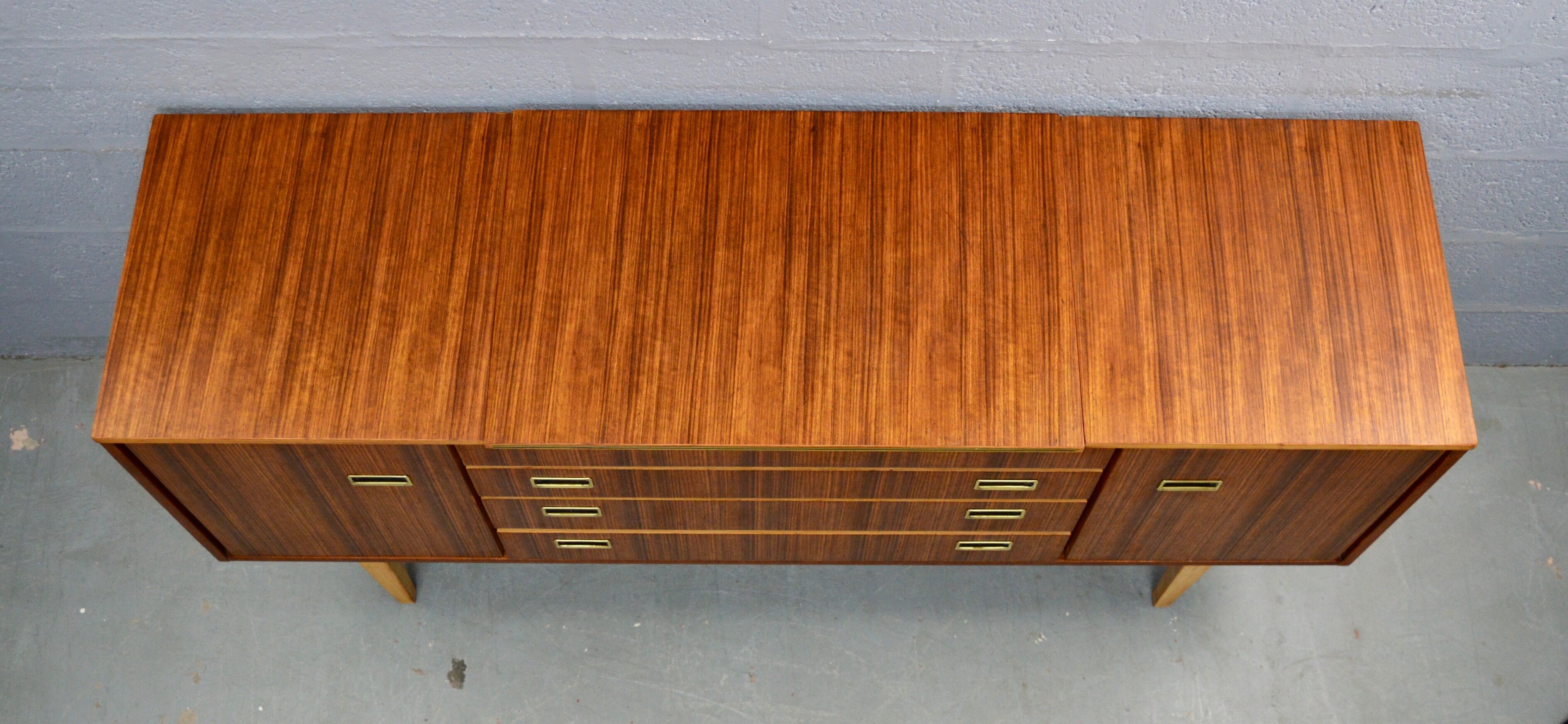 Teak sideboard by beautility