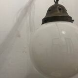 Important opaline suspension