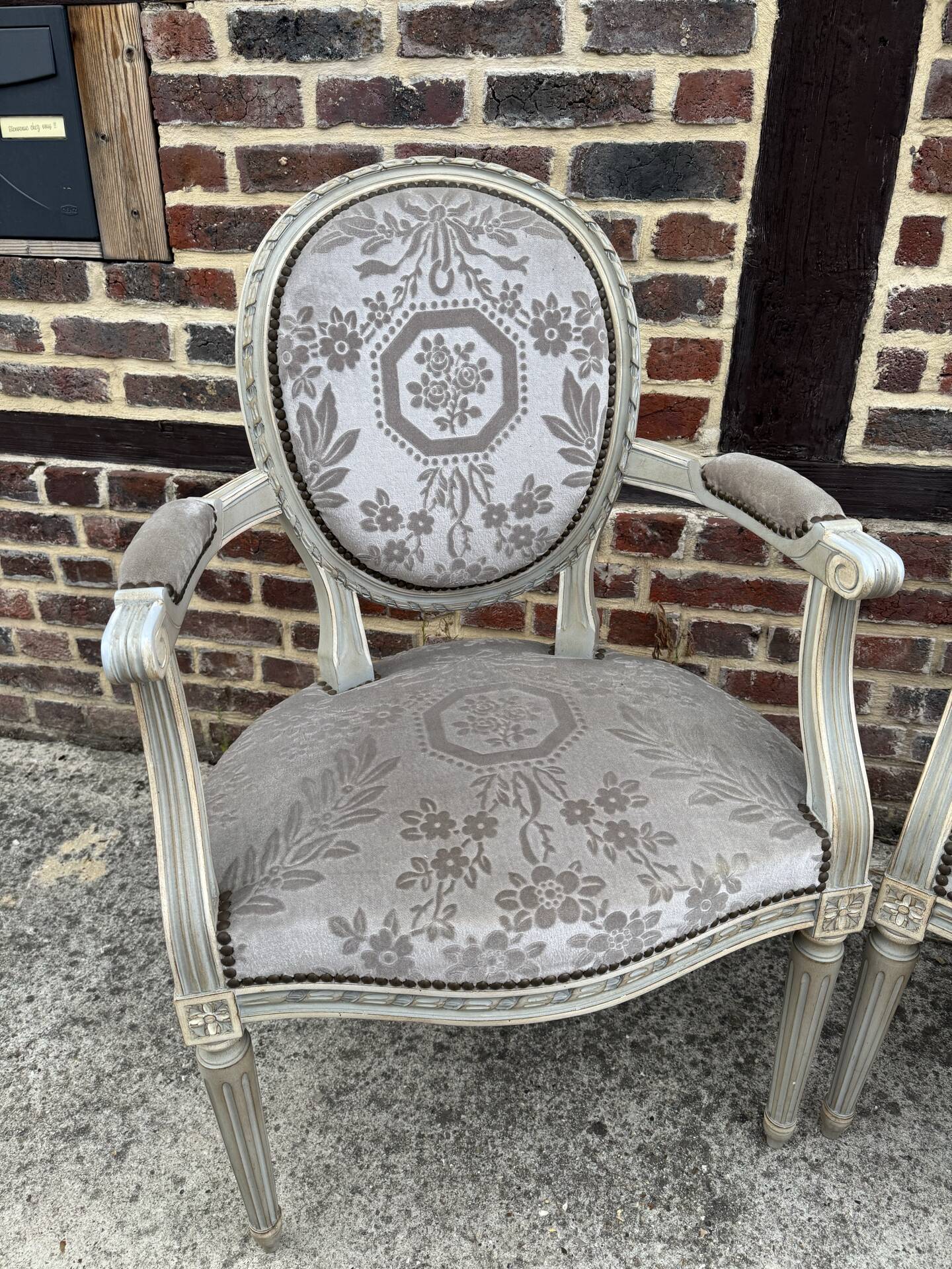 Pair of cabriole medallion armchairs in Louis XVI style
