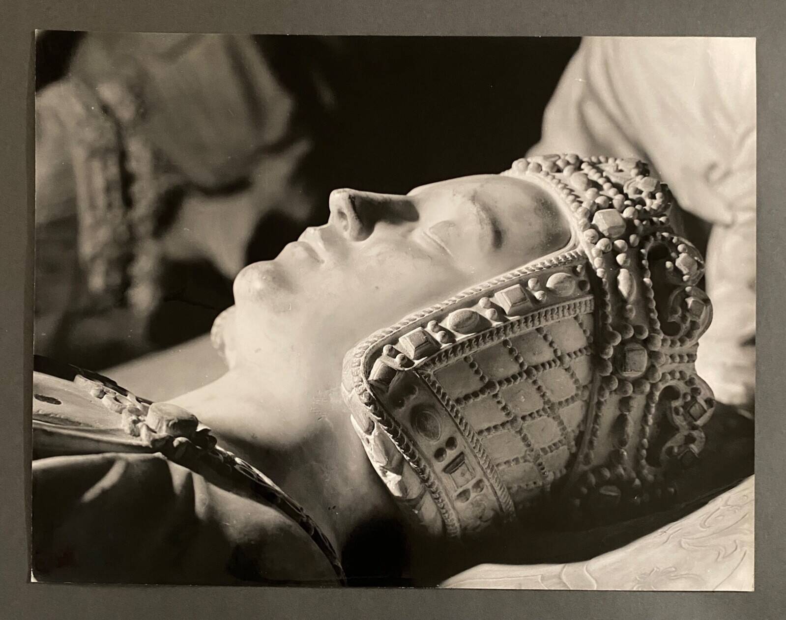 Bernard Darot silver gelatin photograph, 20th century, tomb of Francis II, face of Anne