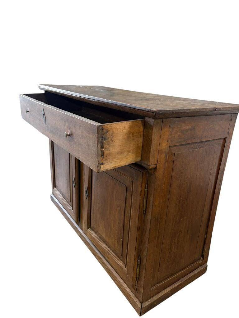 Buffet vintage en bois brun