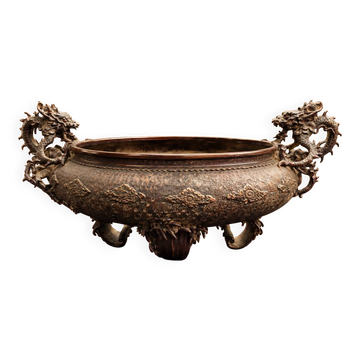 Dragon basin - large planter - in bronze, Meiji period