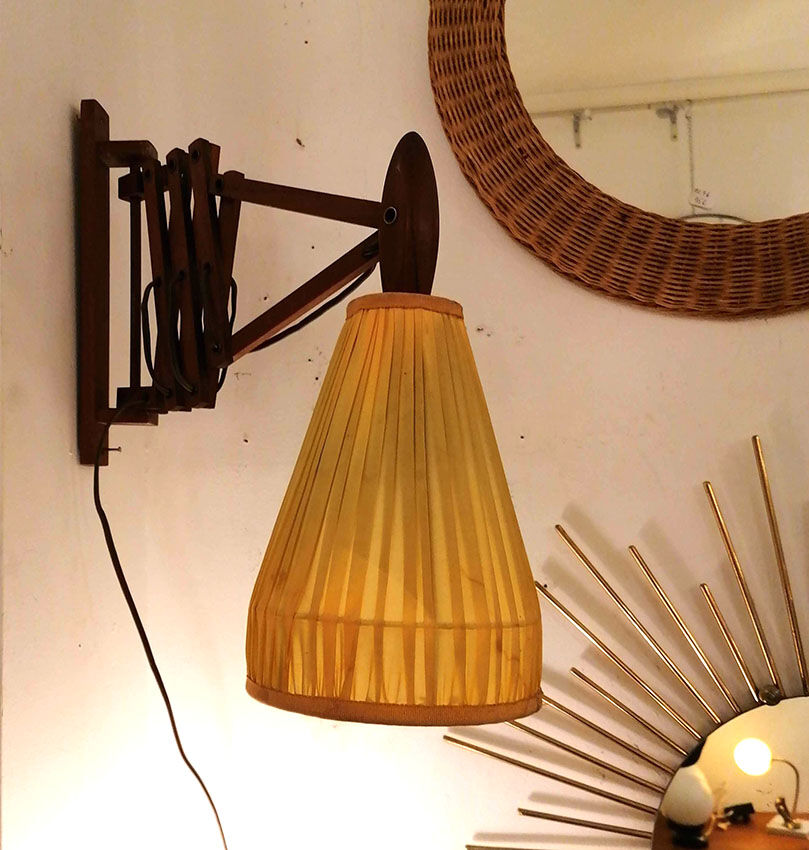 Flexible Scandinavian accordion wall lamp, 1960