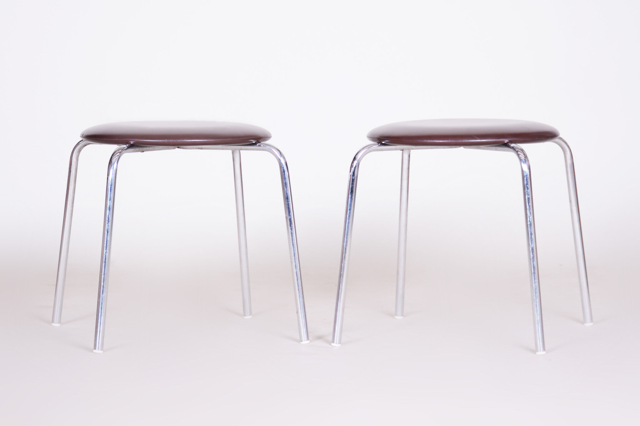 Pair of 1960s Bauhaus stools - Central European