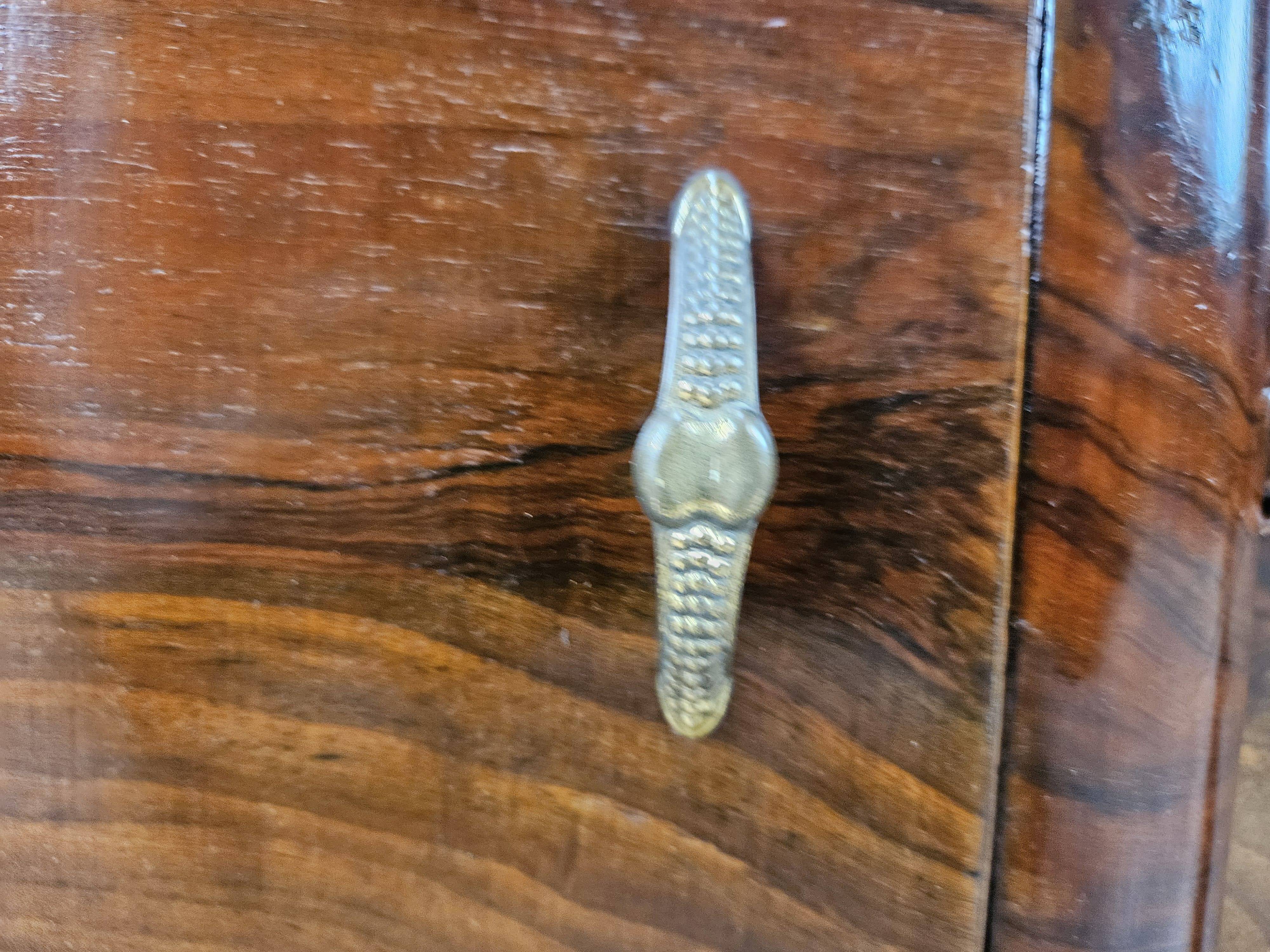 Art Decò console in mahogany burl