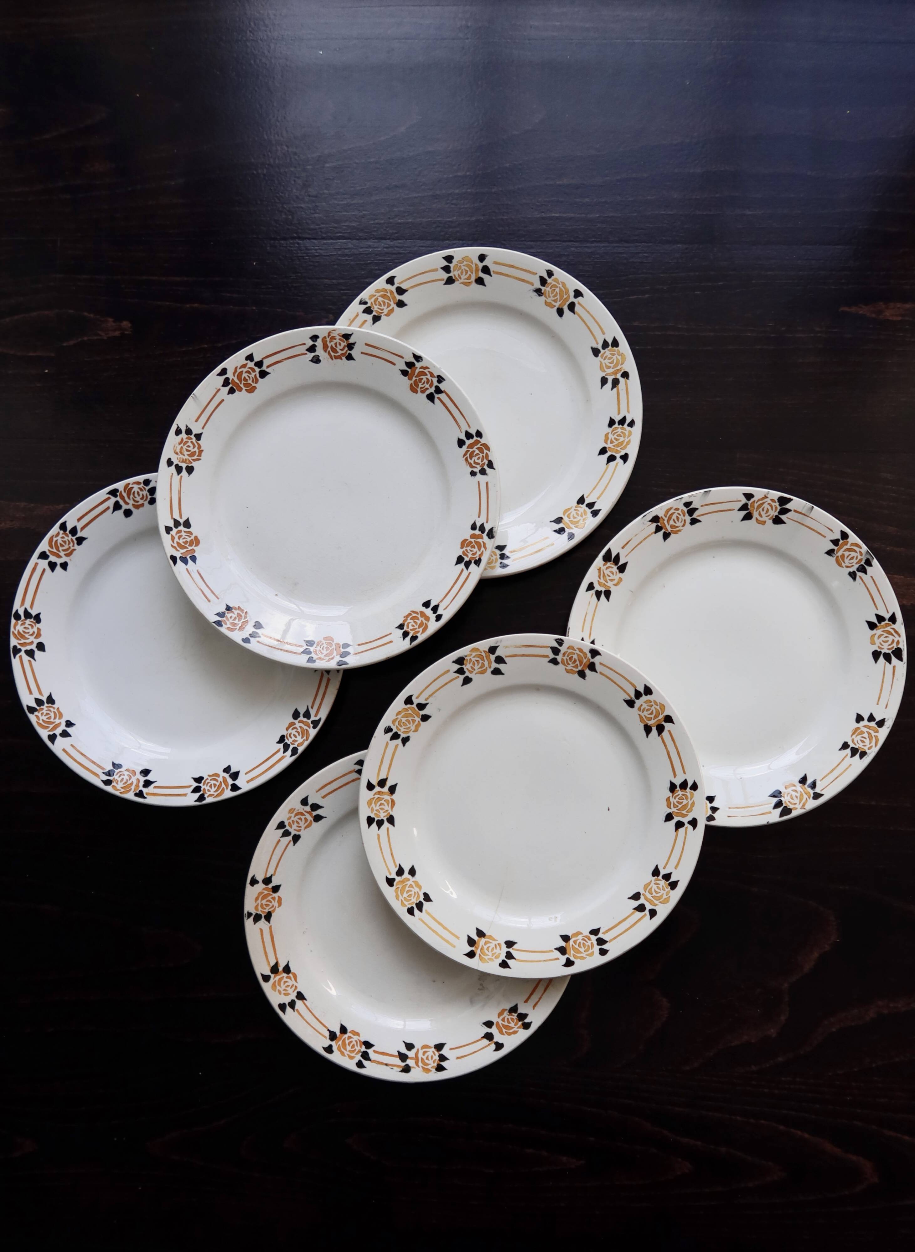 6 vintage dessert plates – Onnaing earthenware