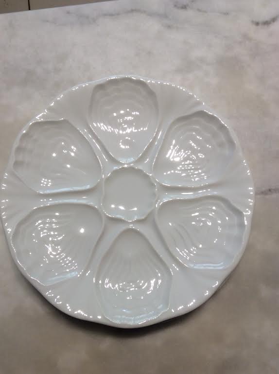 3 white porcelain plates