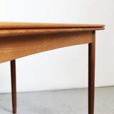 AM Møbler Teak Dining Table