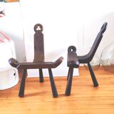 Paire de chaises brutalistes pieds tripode
