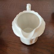 Limoges porcelain coffee maker in Haviland, white milk pot and sugar bowl decorated with leaves
