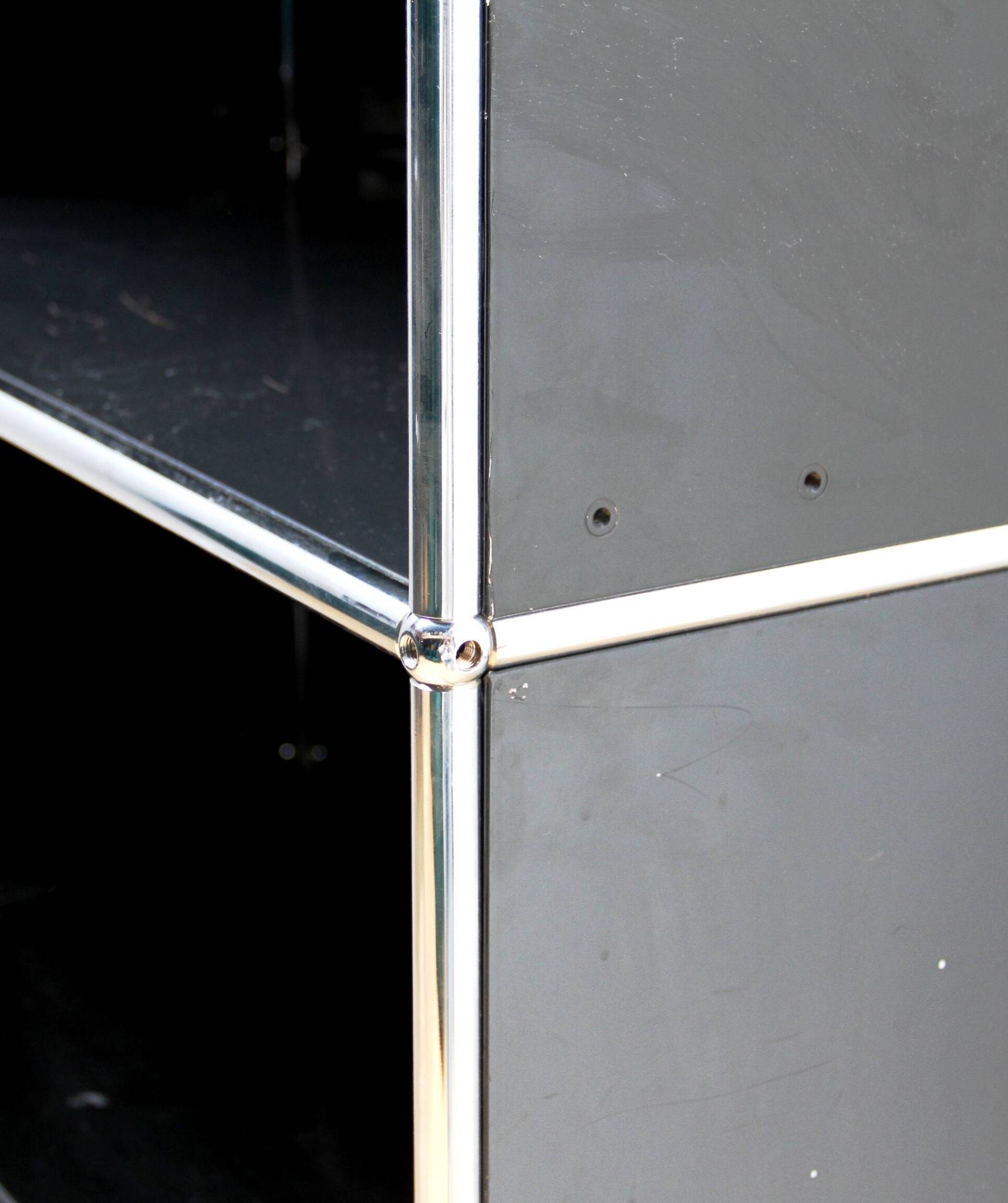 USM Haller storage unit