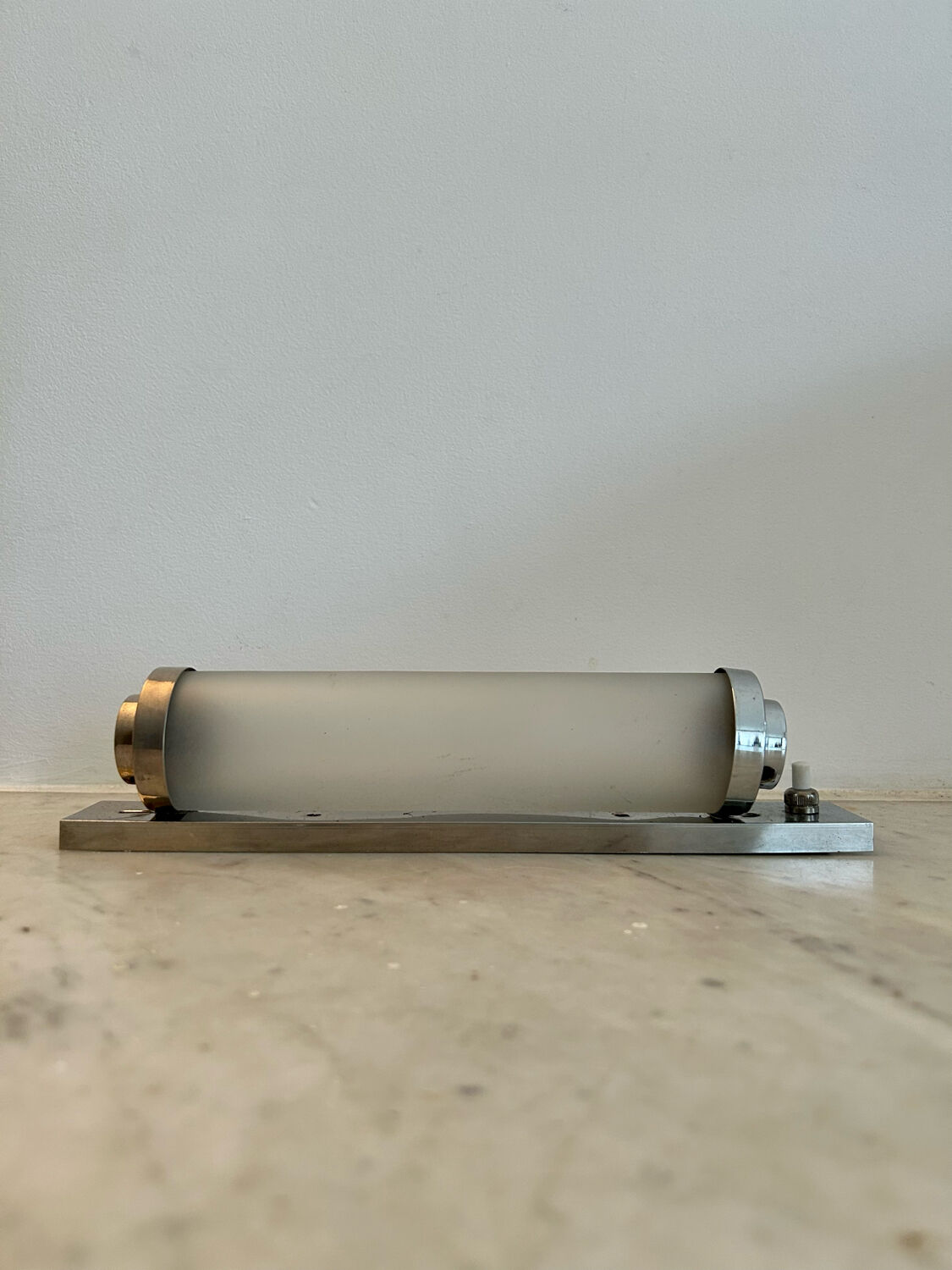 Vintage modernist wall lamp, sandblasted glass and chromed metal, art deco 1930