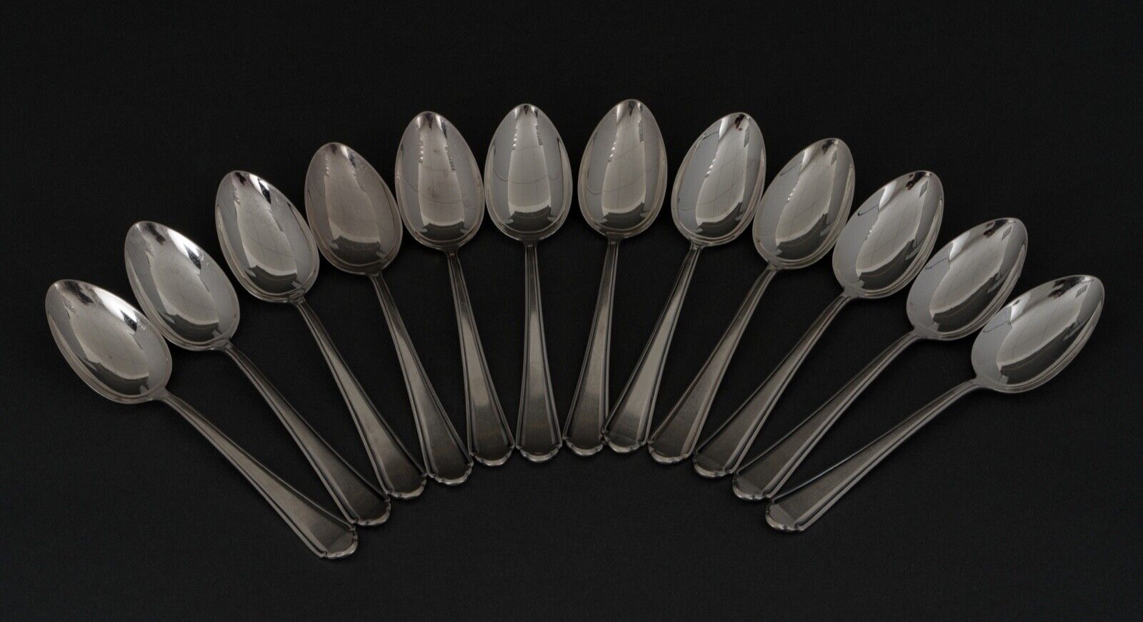 Menagere in metal argente Auerhahn 1930 art deco 73 pieces