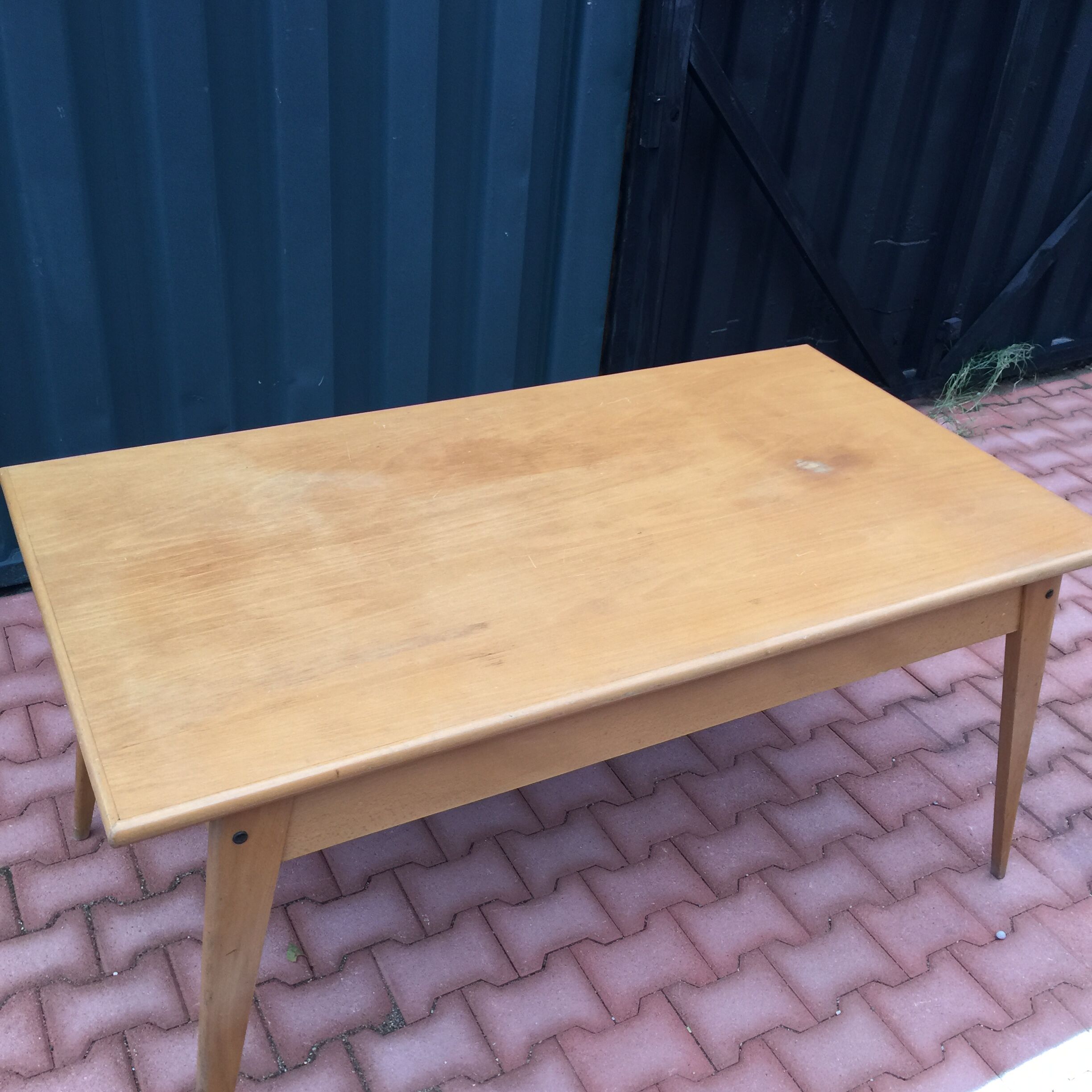 Dining table compass legs 6 places