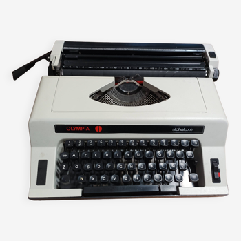 Olympia alpha luxury typewriter (rare) vintage