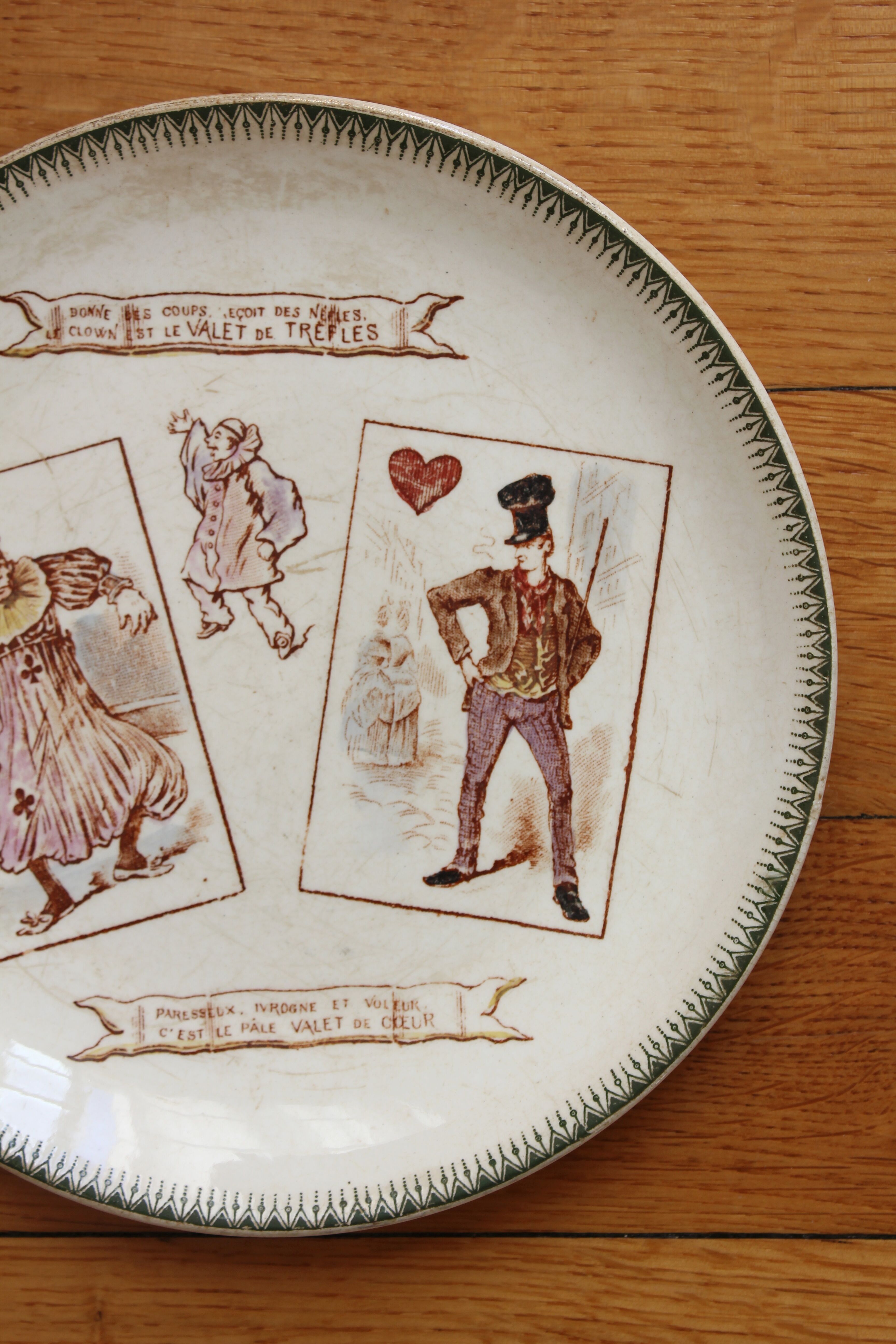 Iron earth dessert plate card game HB Choisy le Roi
