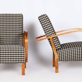 Paire de fauteuils inclinables Art Déco restaurées en noyer, nouveau rembourrage, Tchéquie, années 1930