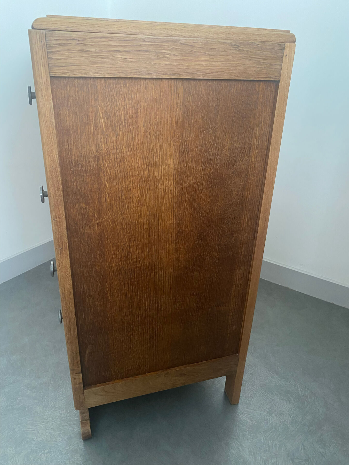 Art Deco chest of drawers