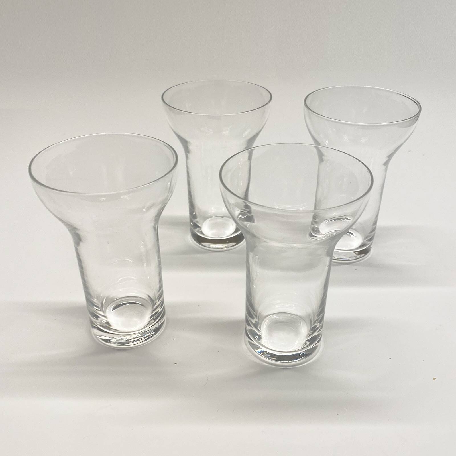 Set of modernist Bulle glasses by Roger Tallon for Daum, 1960s.