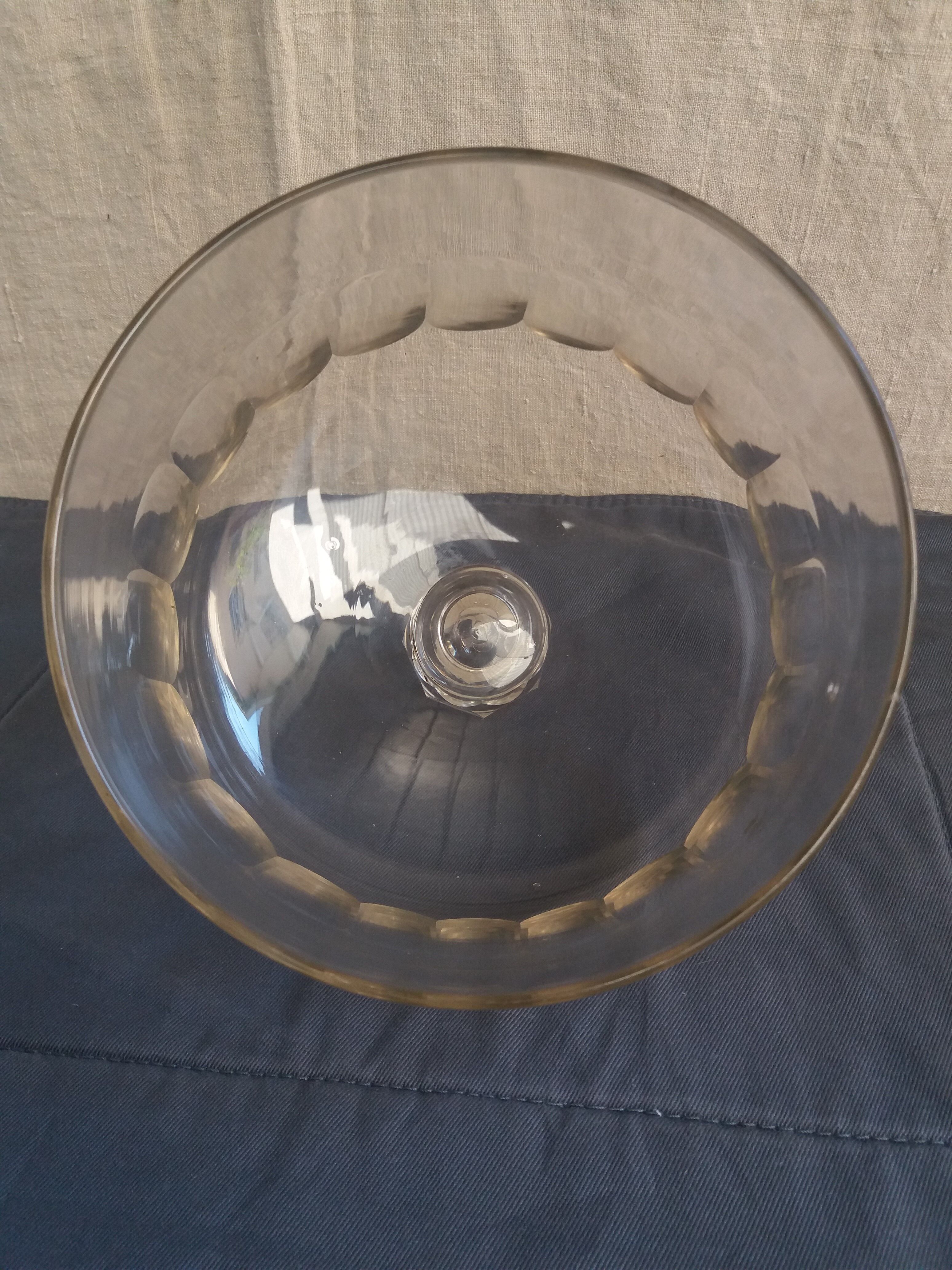 Ancient crystal cheese bell