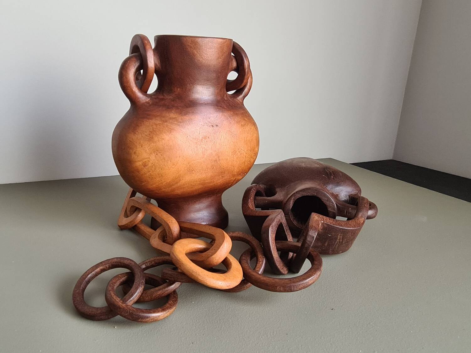 Hanging vase in solid wood carved / handcrafted / 1960