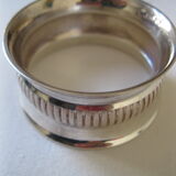 Silver metal towel round