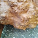 Table basse tronc d'arbre en loupe d'orme